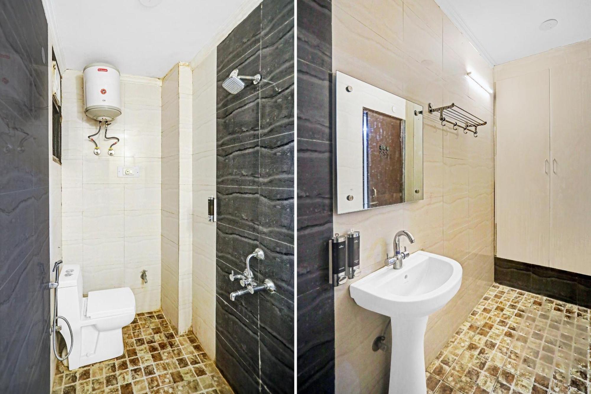 Collection O Agniv Residency Near Saket Metro