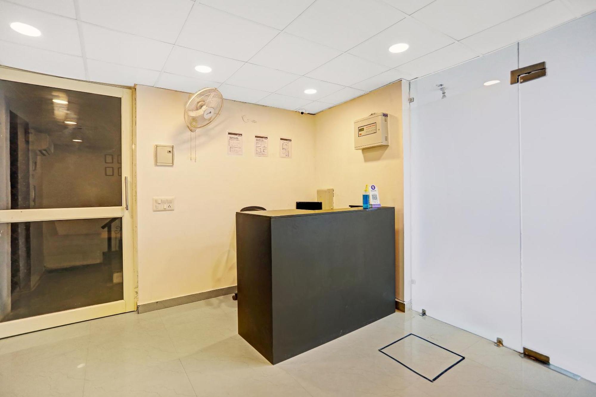 Hotel Collection O Agniv Residency Near Saket Metro New Delhi
